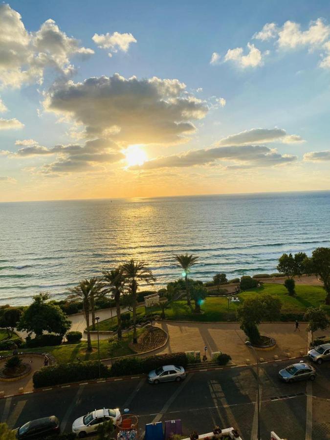 Nitsa Sea View Luxurious Apartment Netanya Extérieur photo